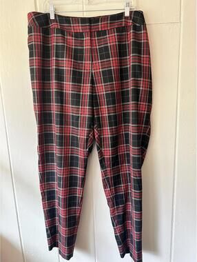 Tommy Hilfiger Red and Black Plaid Chino Pant Size 16